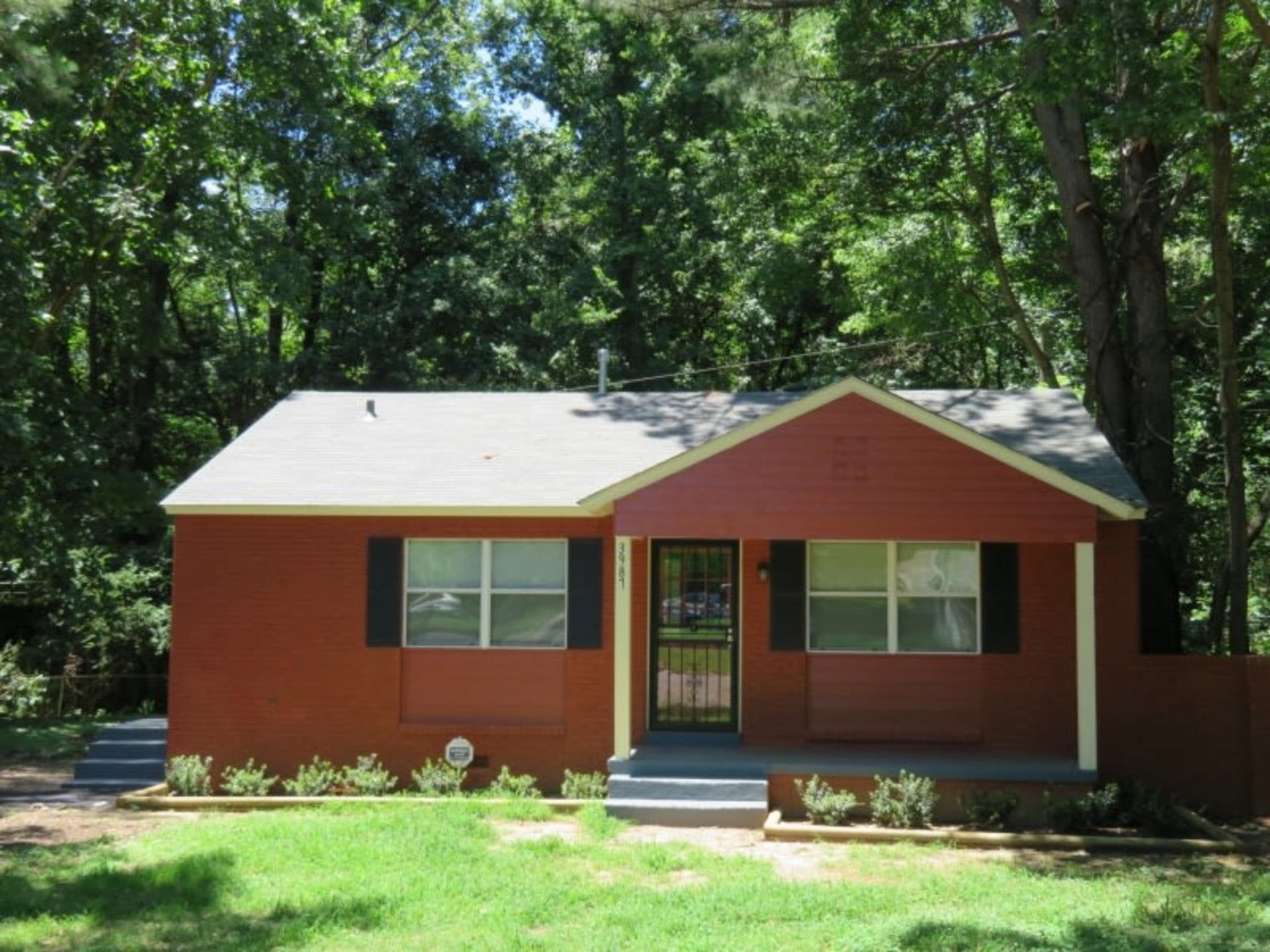 3987 Maynard Dr — photo