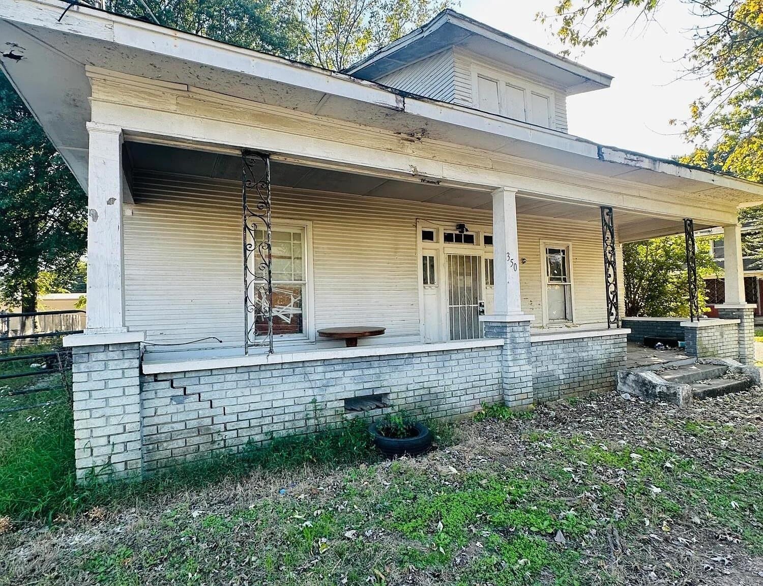 350 Gordon St — photo