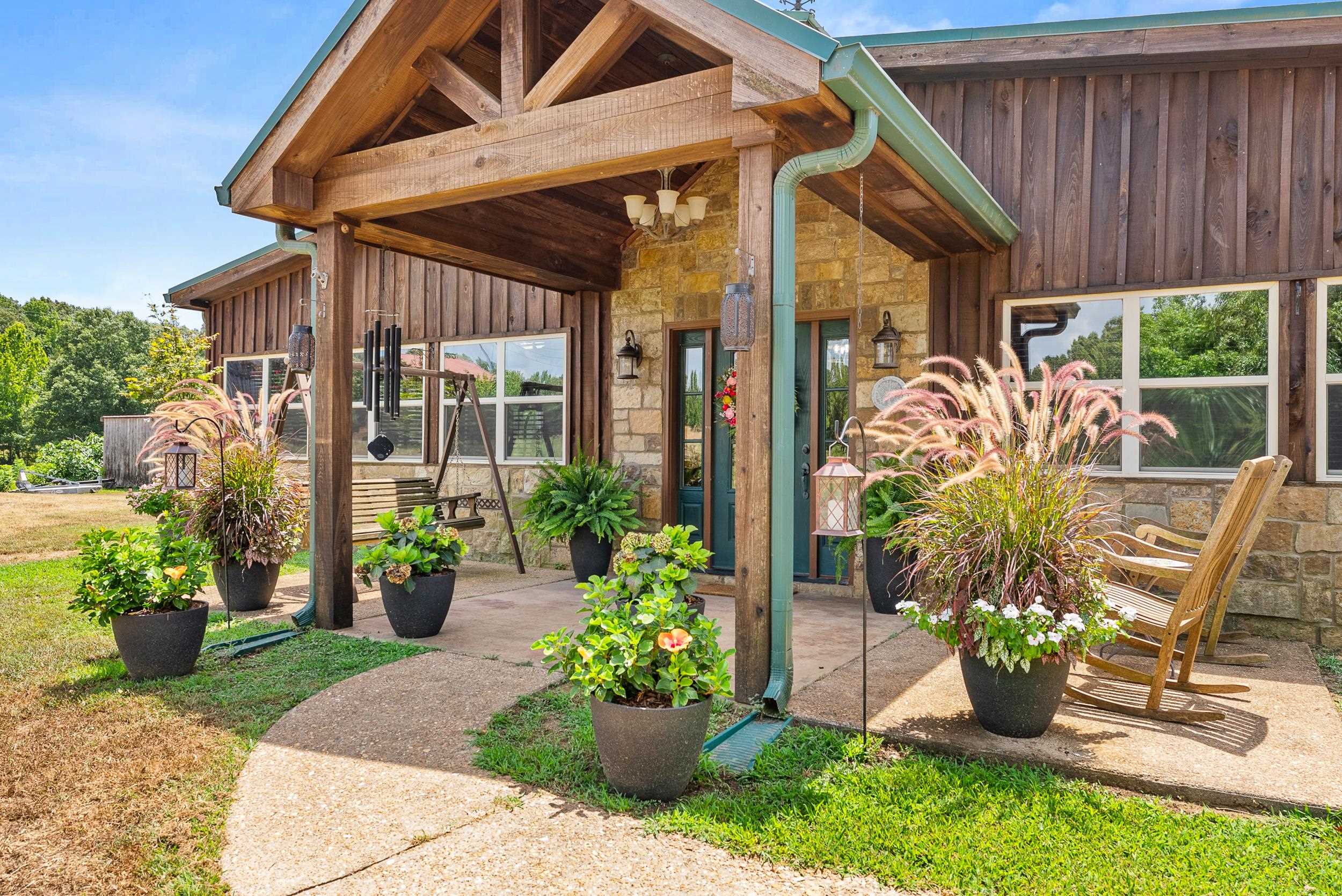 748 Bluegoose Rd, Sarah, MS 38665 — photo 2