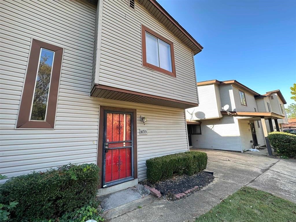 4735 Wild Plum Ct 114 — photo