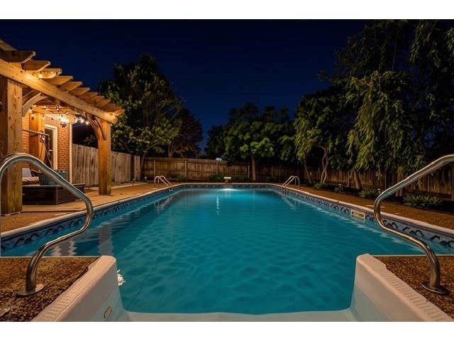634 Brookmere Dr — photo