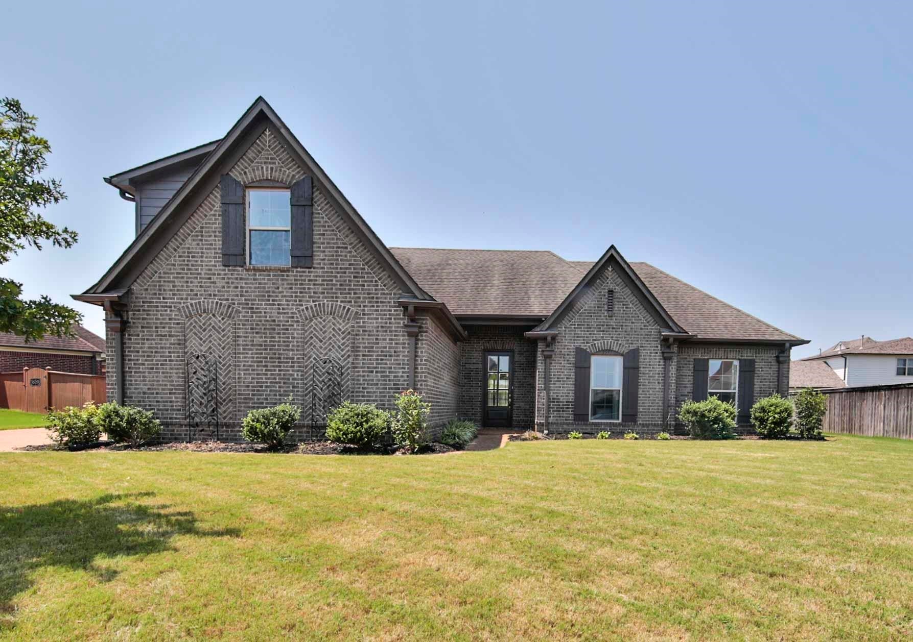 3551 Welford Dr — photo