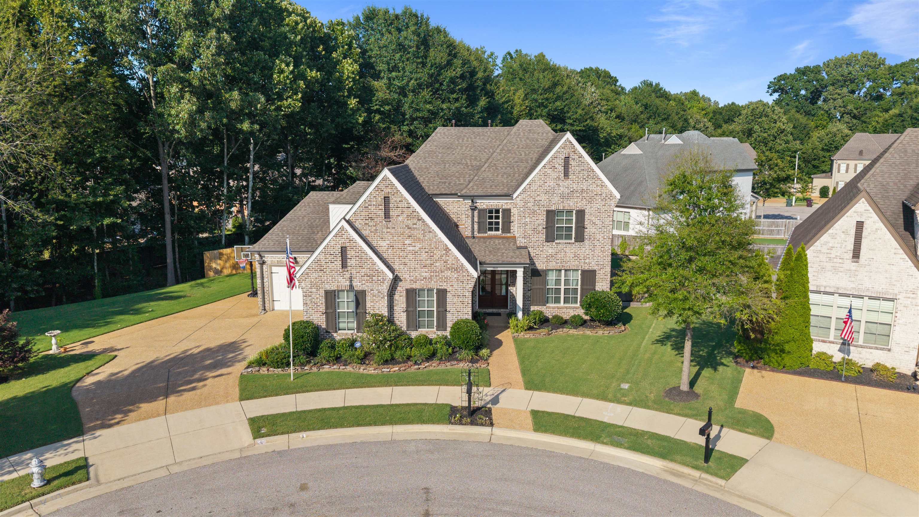 1060 Tuscarora CV — photo