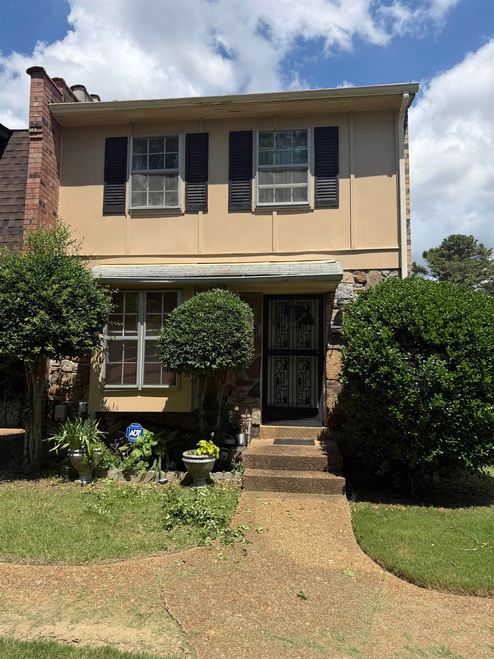 4801 James Kent Ct — photo