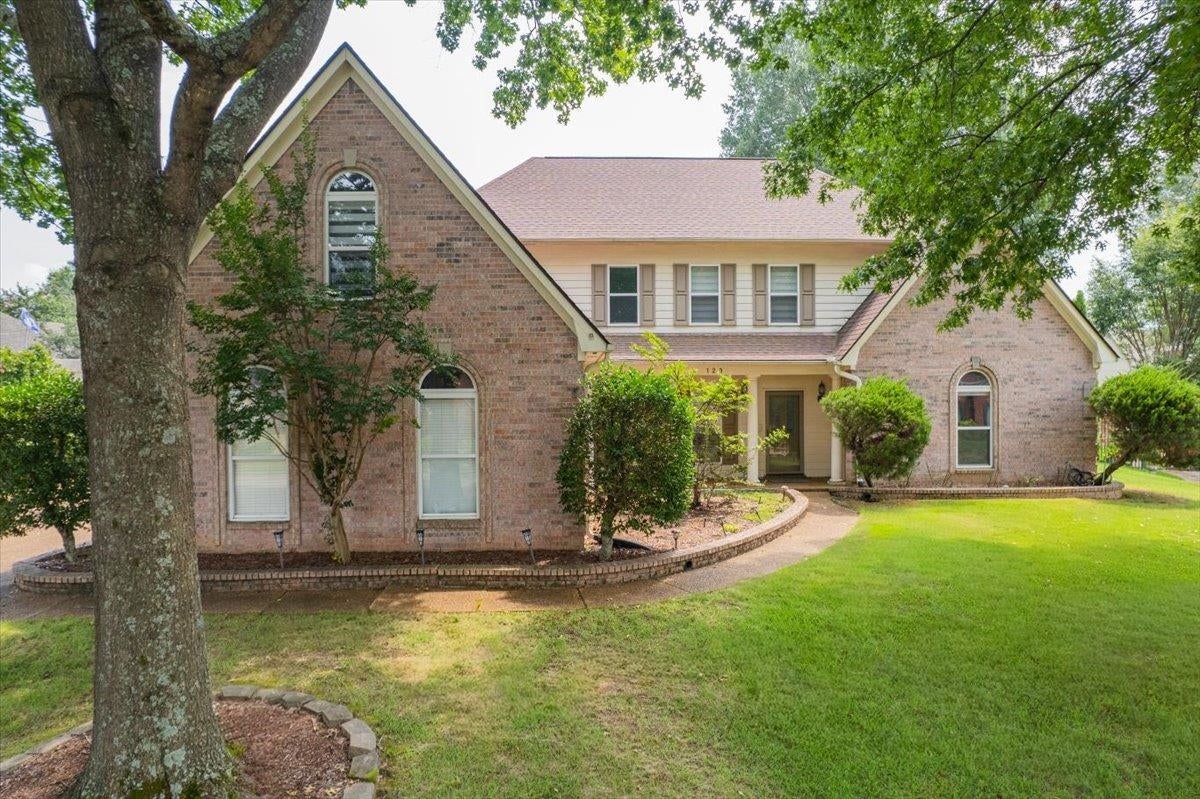 129 Kathy Cir — photo