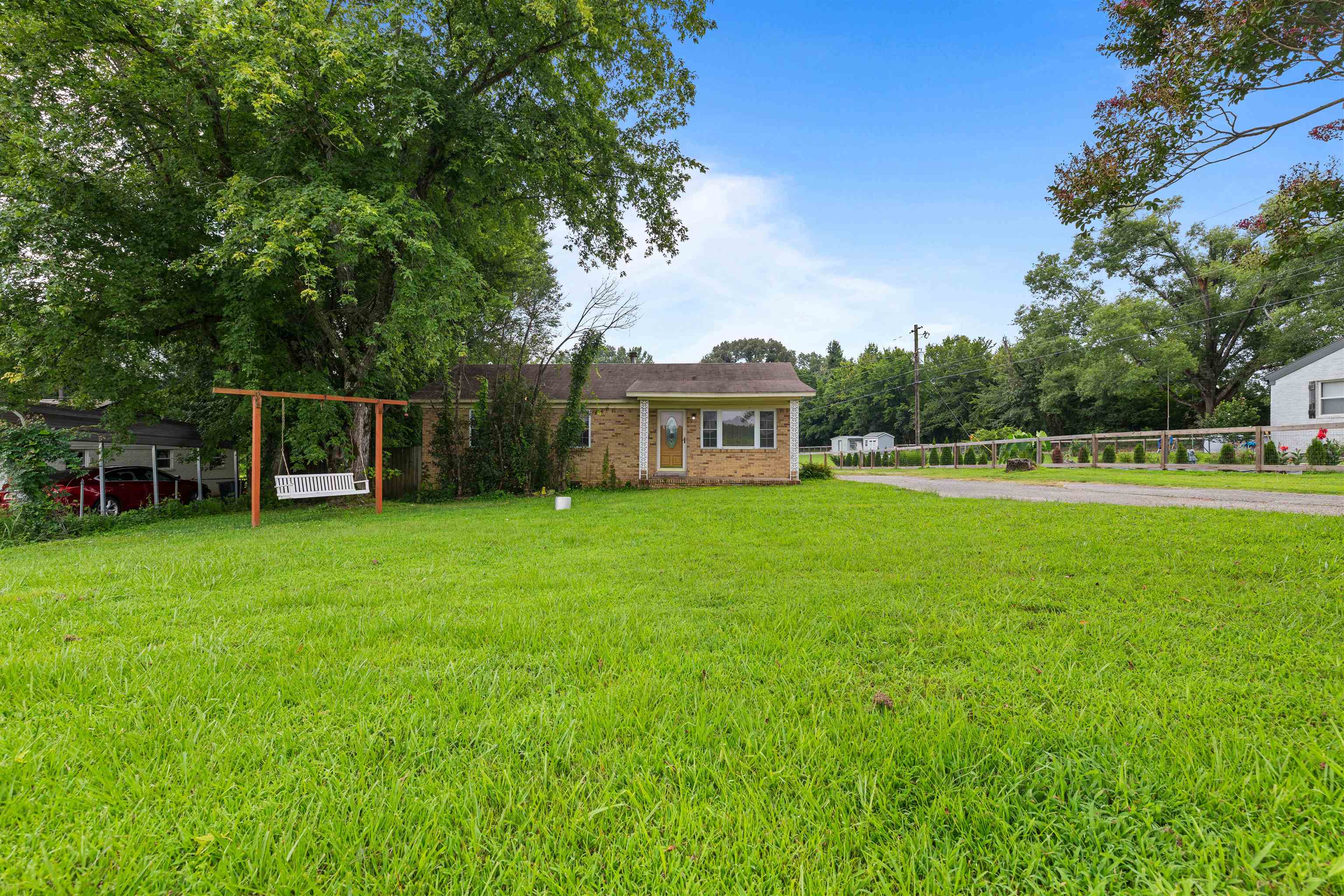 1115 Feathers Chapel Rd — photo