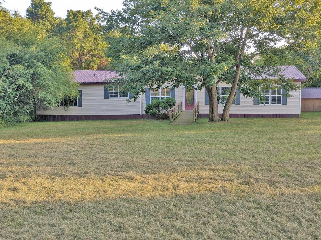 375 State Line Rd — photo
