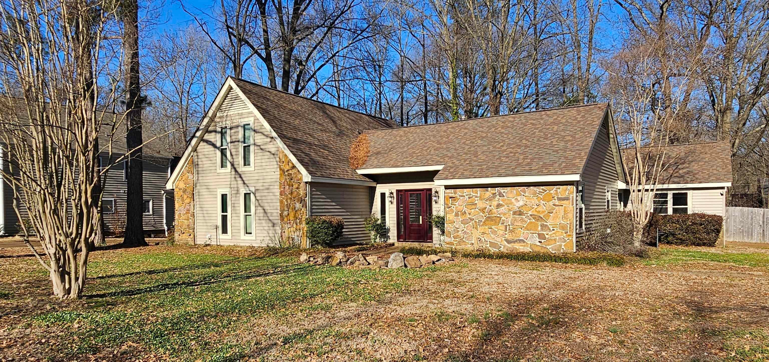 1411 Poplar Ridge Dr — photo
