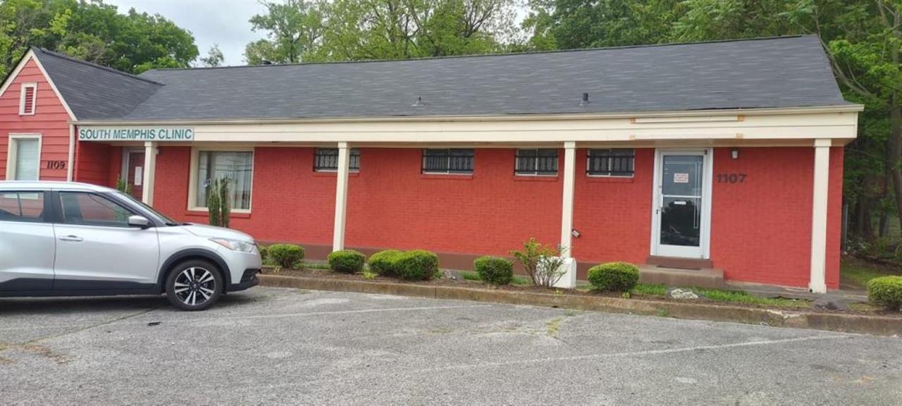 1107 E Raines Rd — photo
