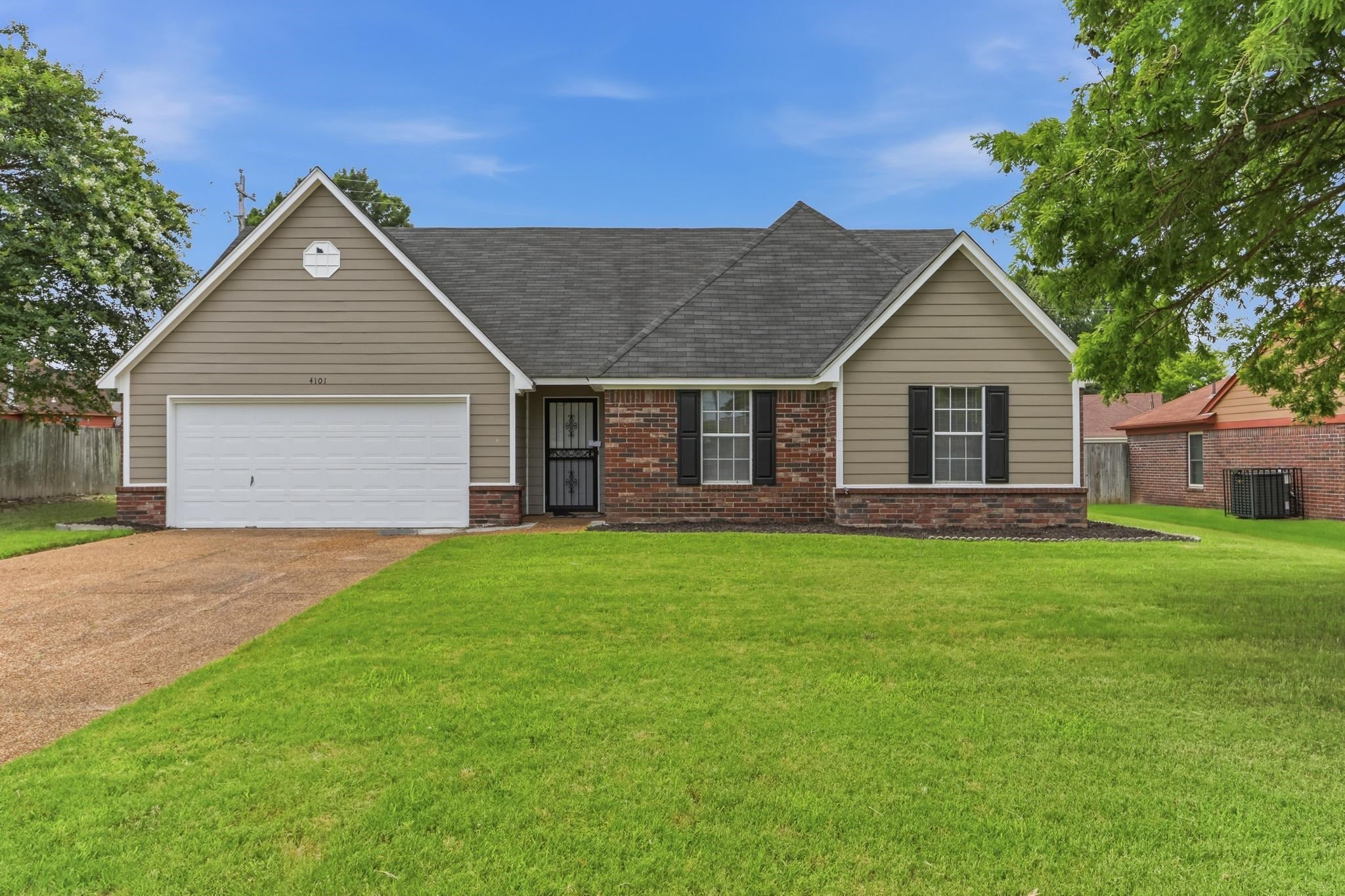 4101 Long Creek Rd — photo