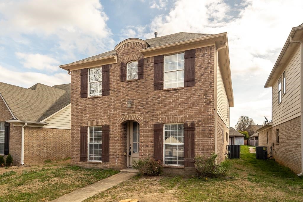1564 Wynne Rd — photo