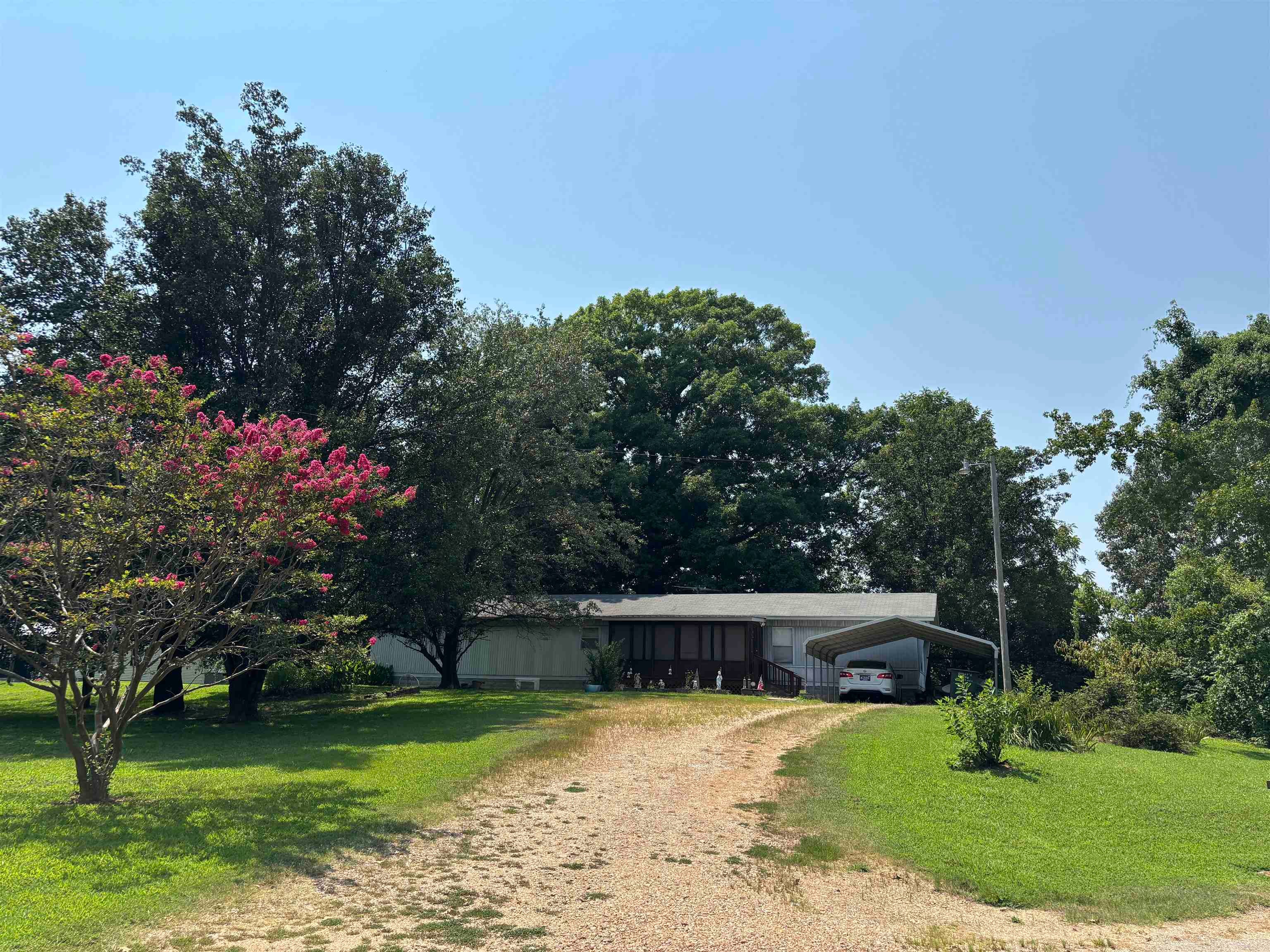 2990 Junius Lee Rd — photo