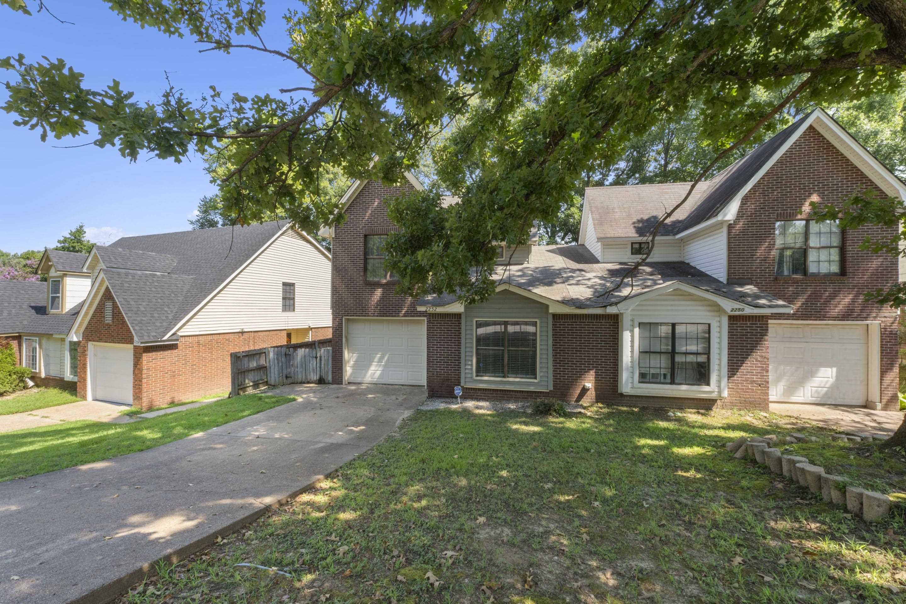 2252 Mangum Rd — photo