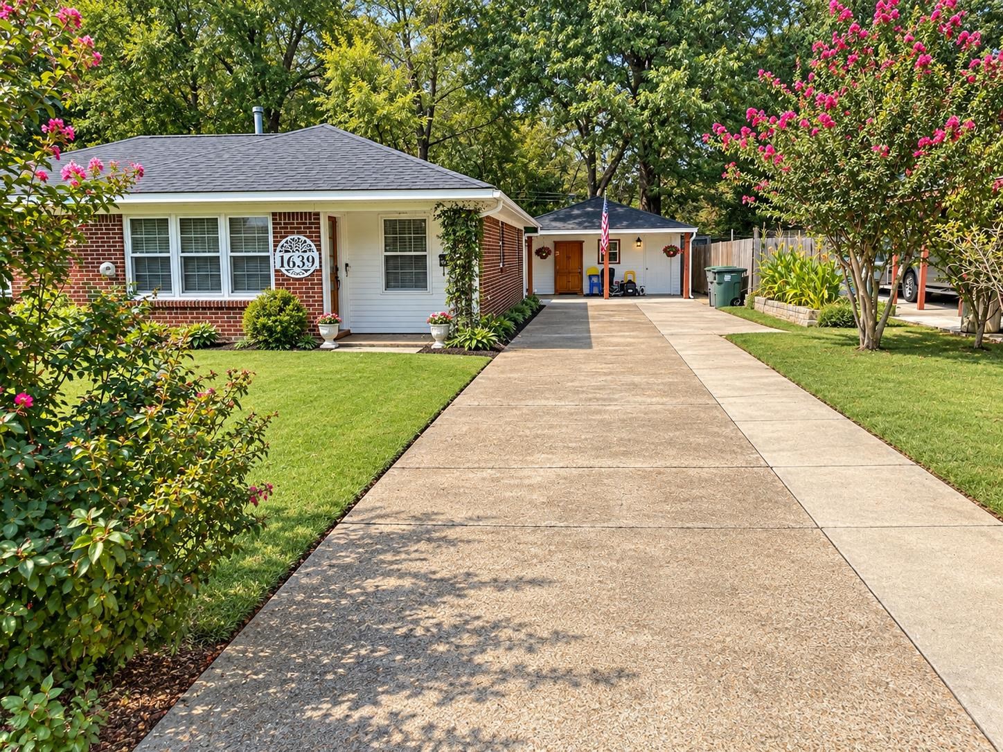 1639 Colonial Rd, Memphis, TN 38117 — photo 2