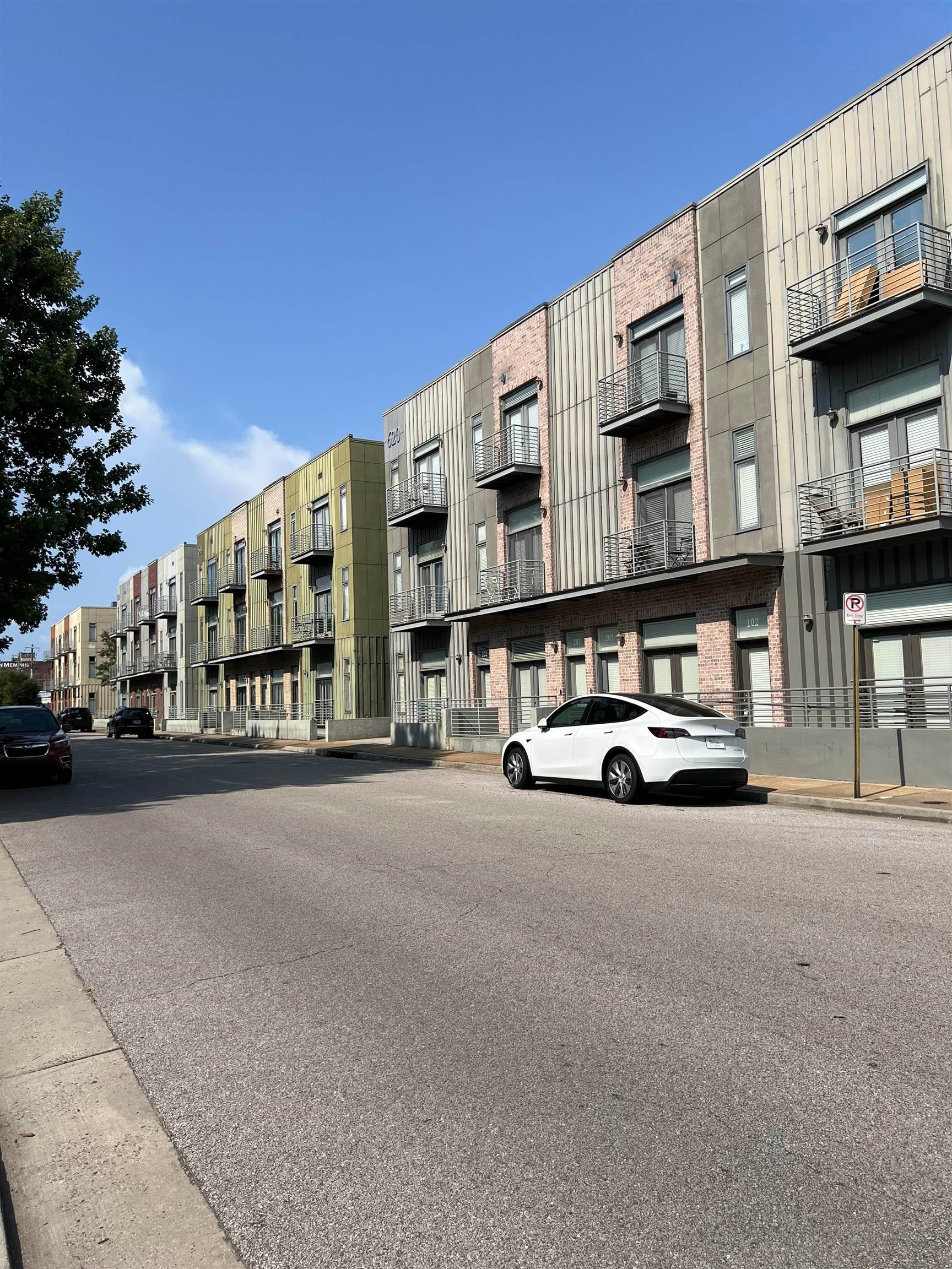 615 Denmark Dr 202 — photo