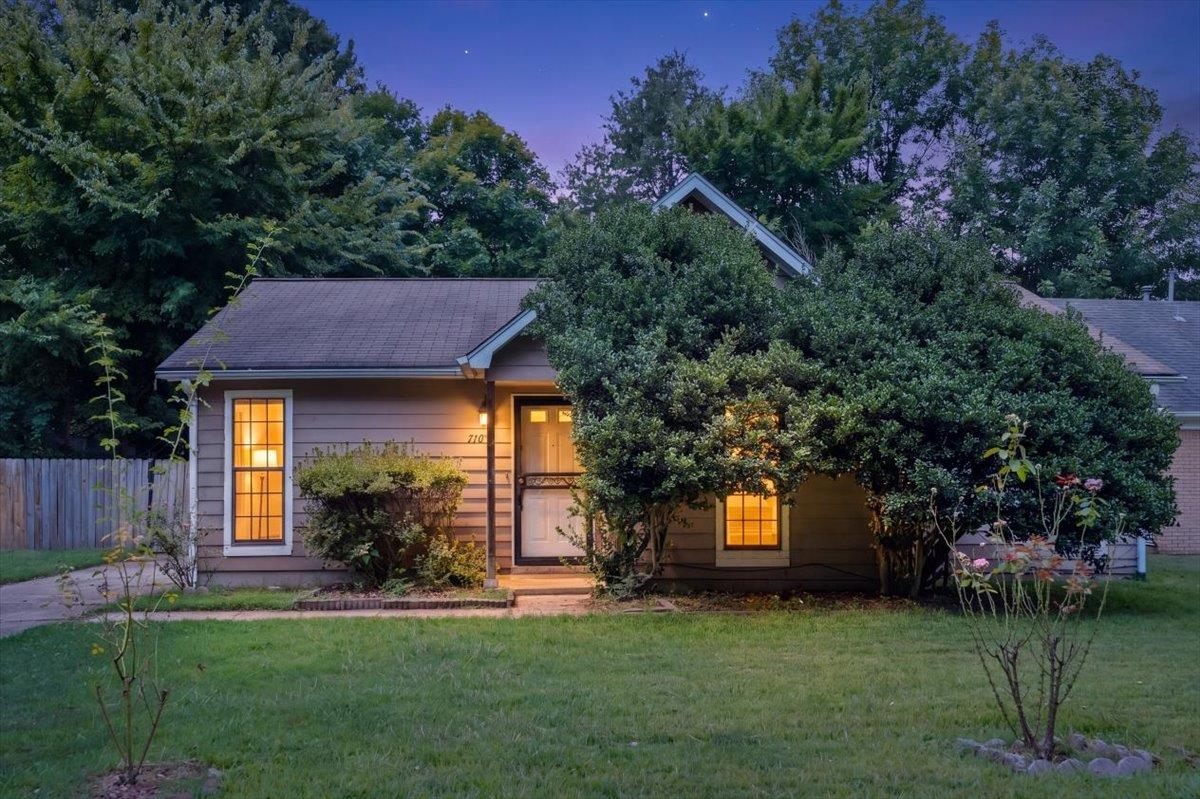 7103 Tagen Dr — photo