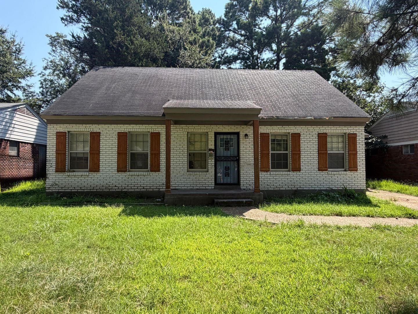 1862 S Dearing Rd — photo