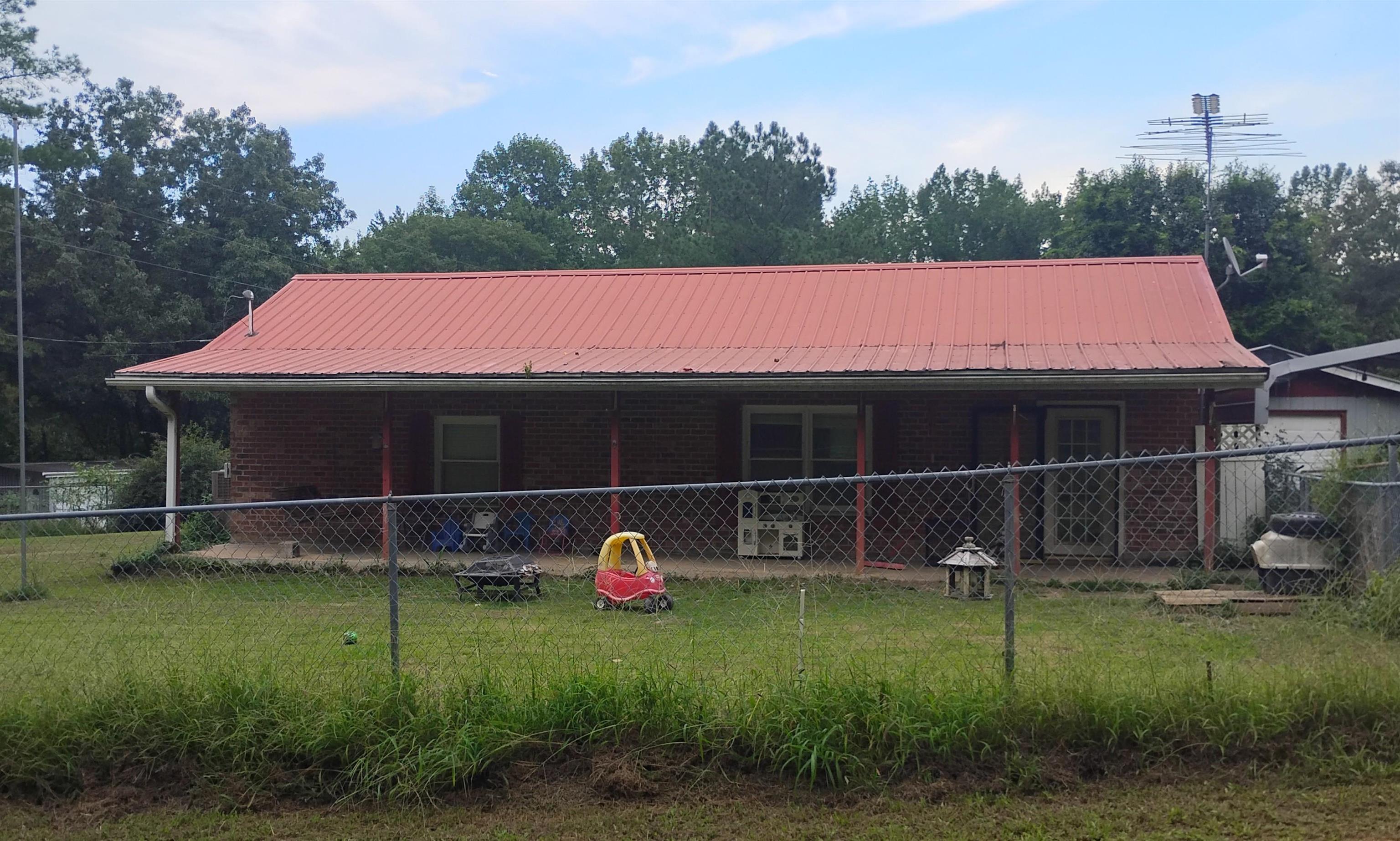307 Lott Wilson Rd — photo