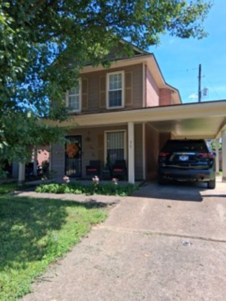 35 Interfaith Dr — photo
