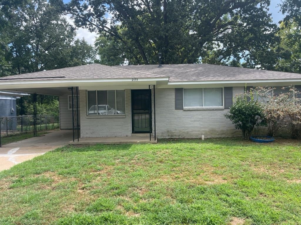2175 Stephanie Ave — photo