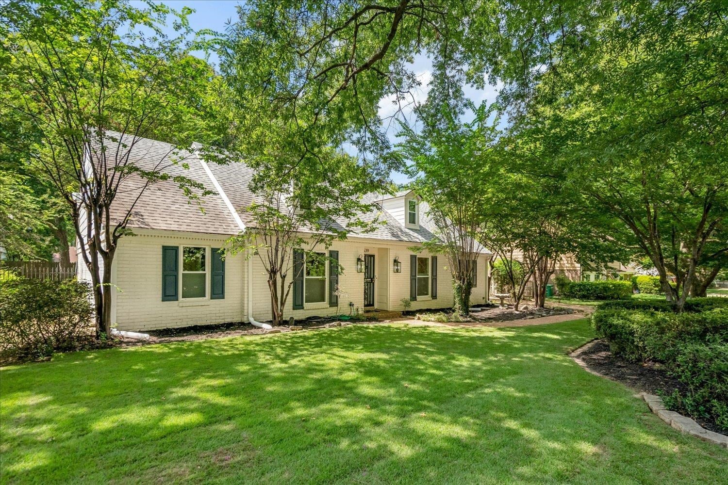1539 Riverdale Rd — photo
