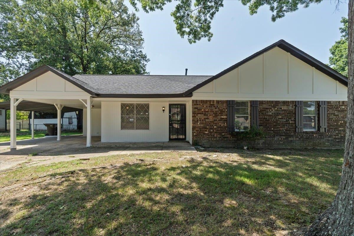 7089 E Foxhill Dr — photo