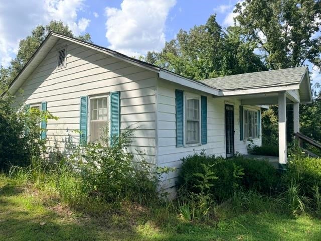623 Cravens Rd — photo