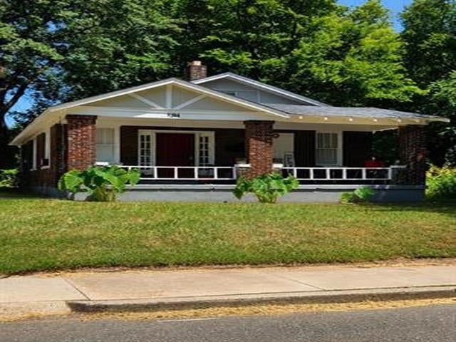 1184 Saxon Ave — photo