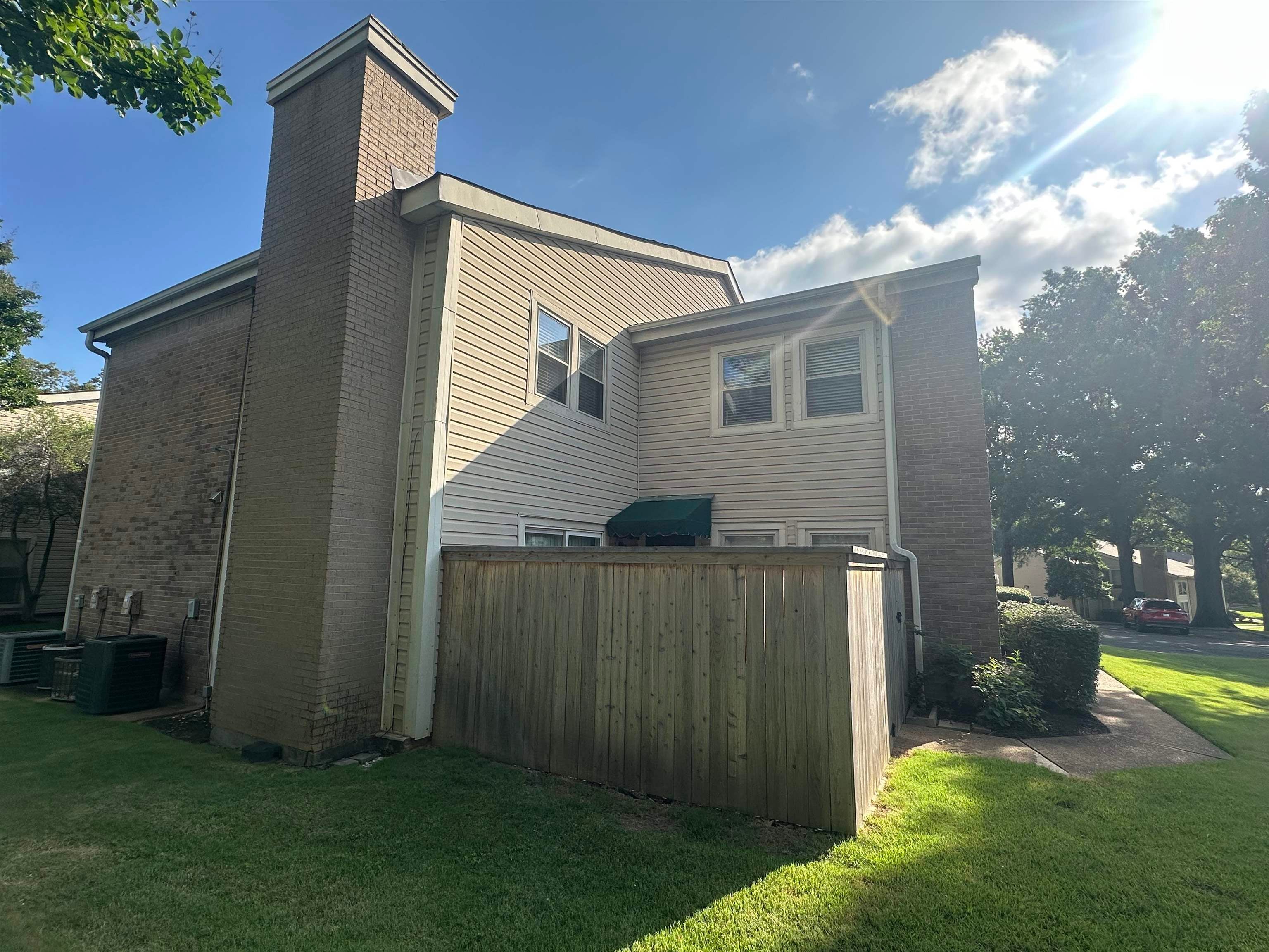 1727 Ridge Oak Pl 1723 — photo