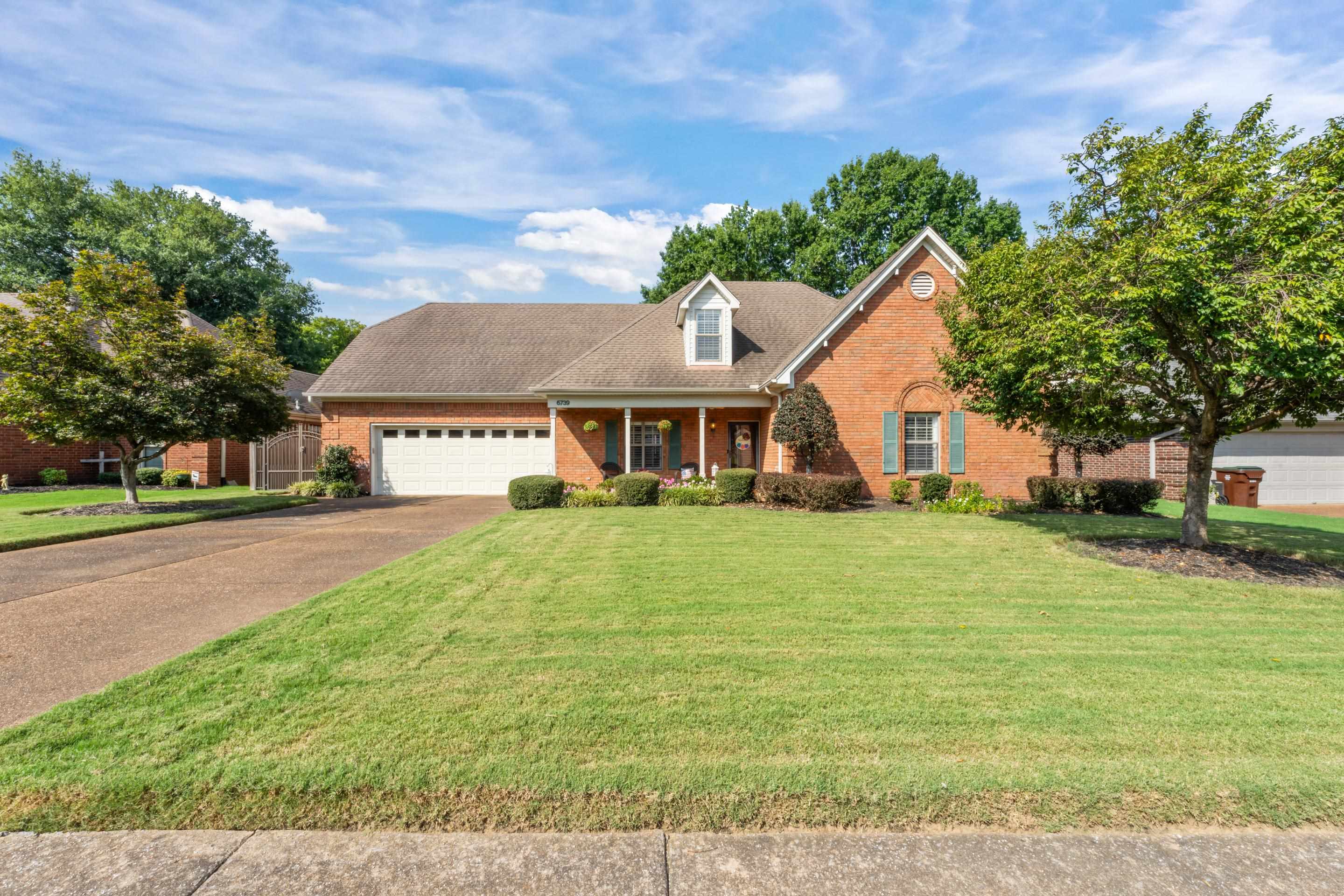 6739 Stonetrace Dr — photo