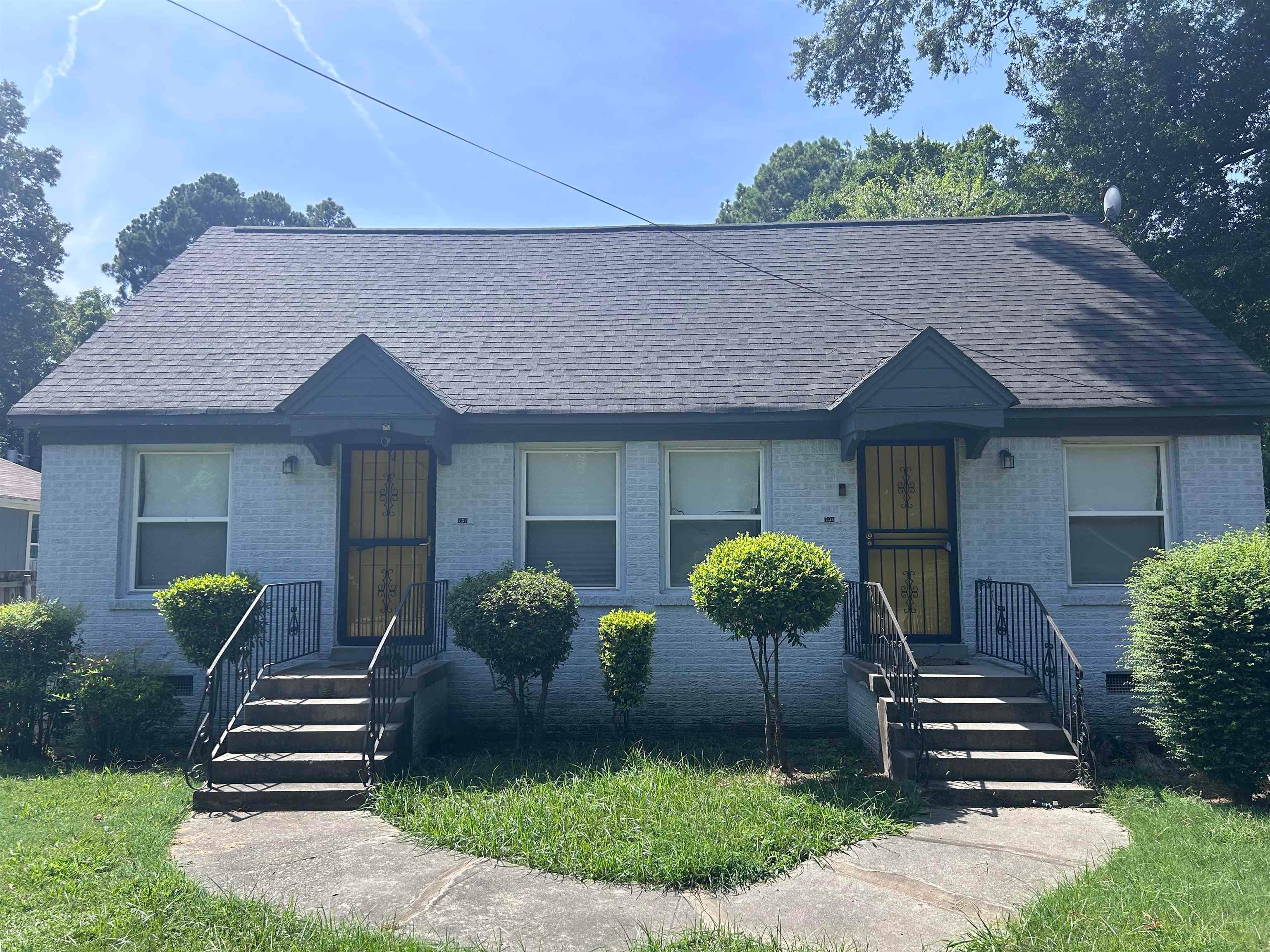 705 & 707 Semmes St — photo