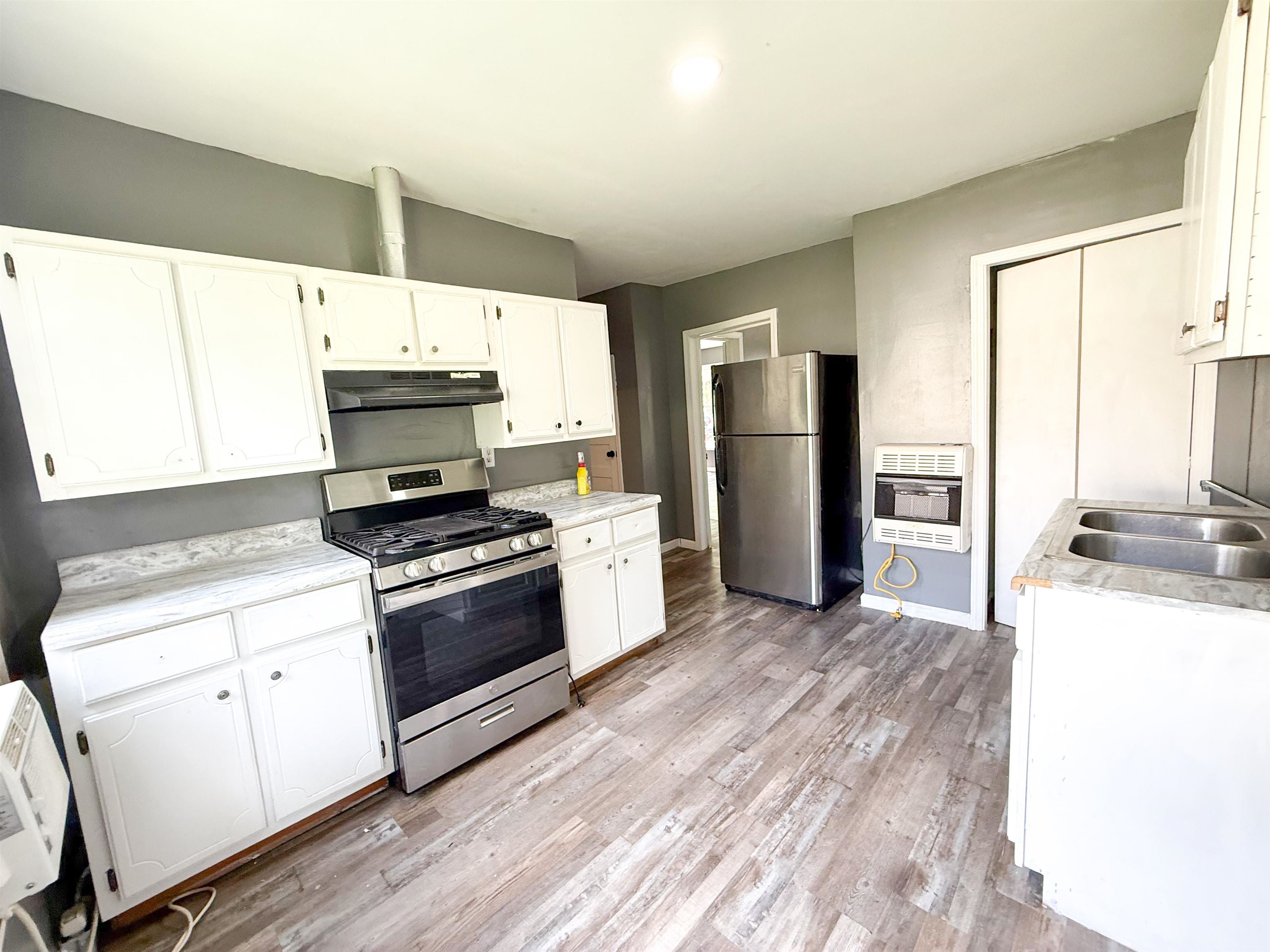 403 SHARP ST, Corinth, MS 38834 — photo 3