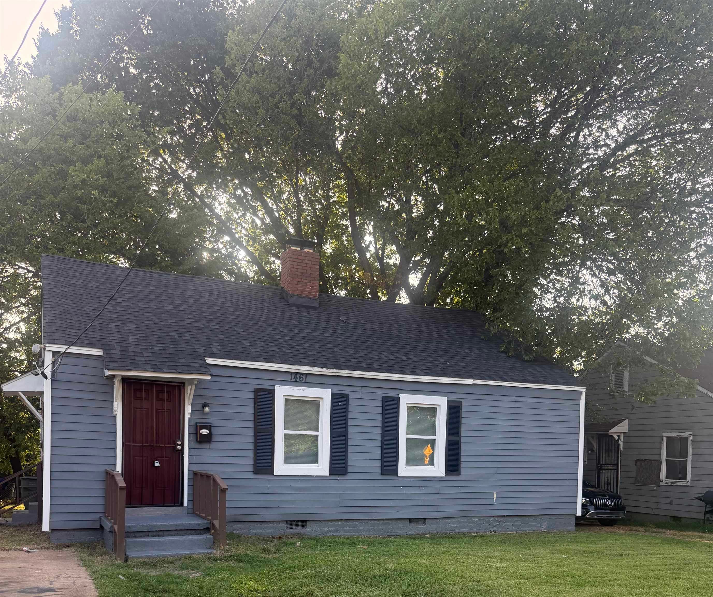 1461 Wilson St — photo