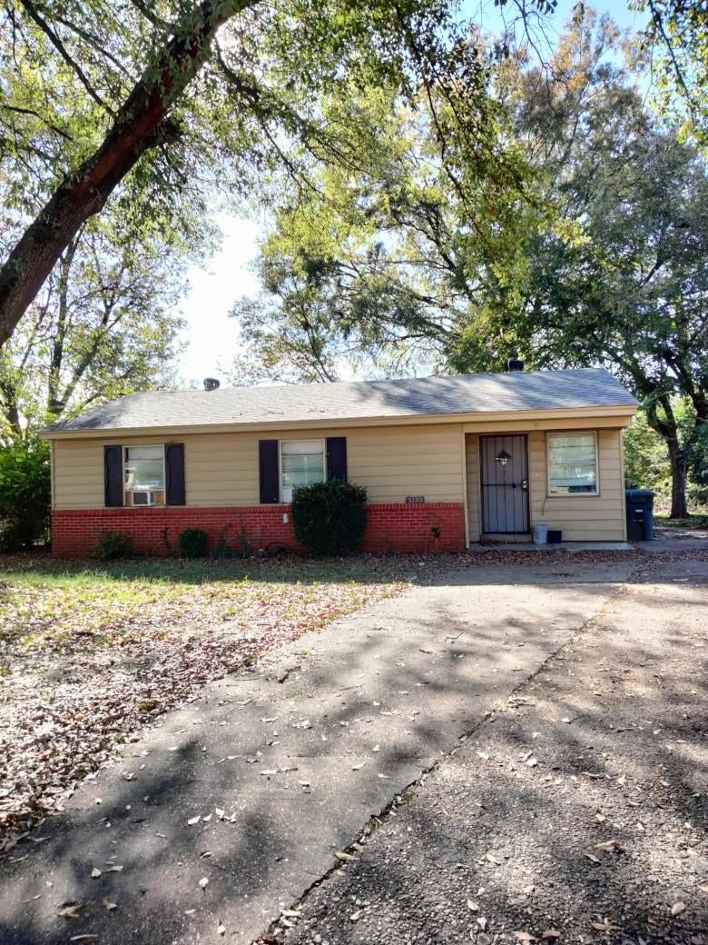 3125 Sheffield CV — photo