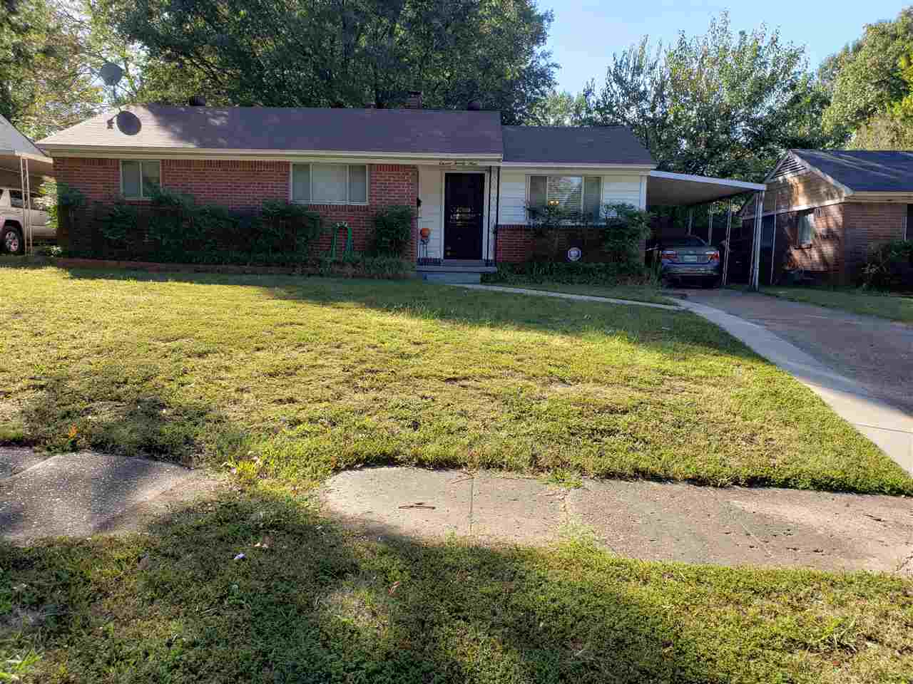 1129 S White Station Rd — photo