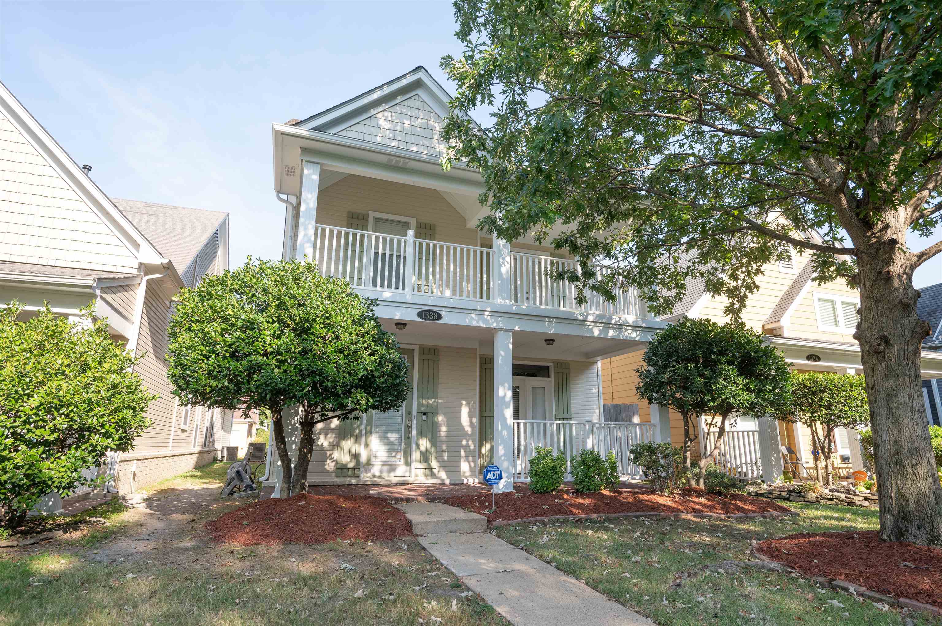 1338 E Island Pl — photo