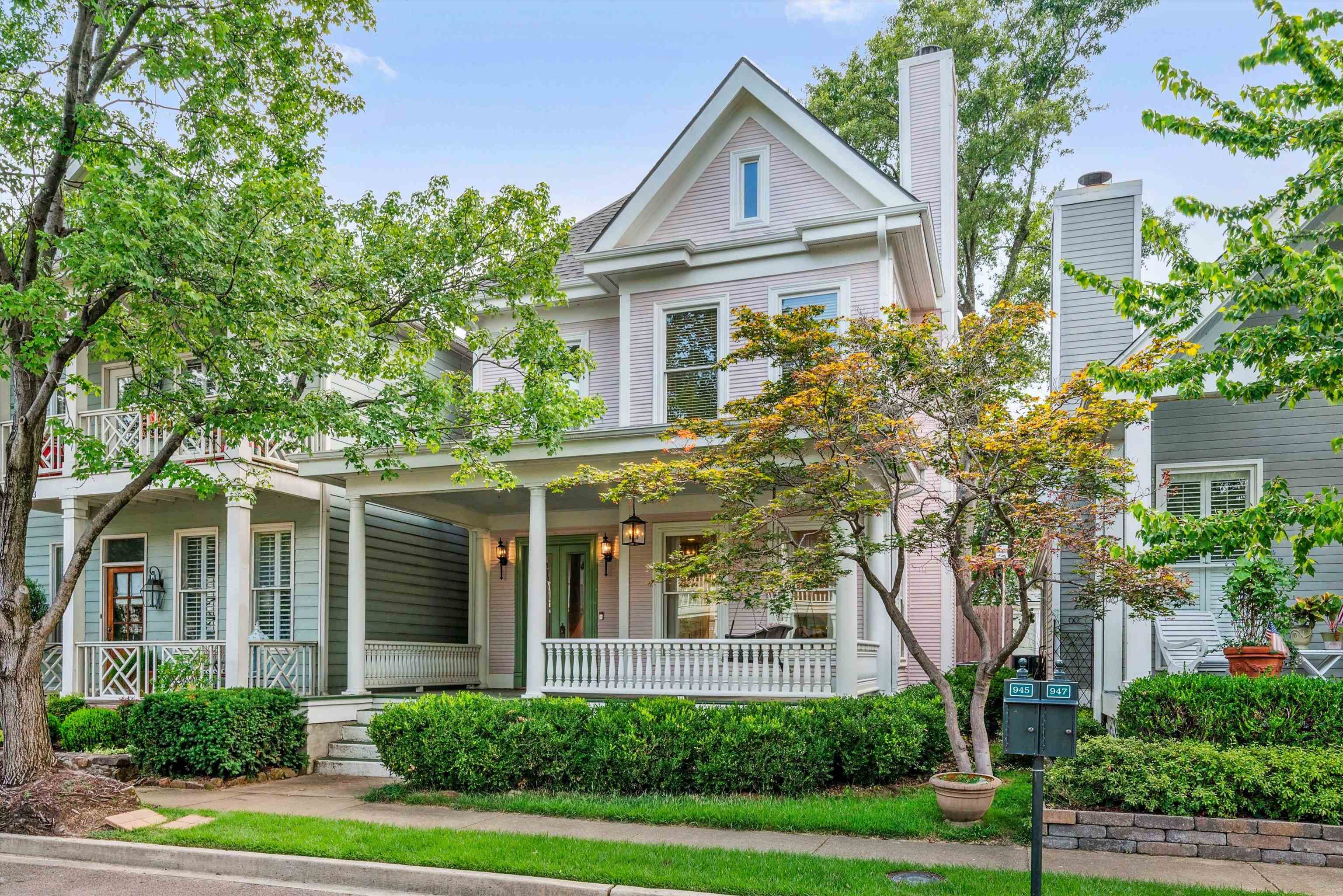 945 Harbor Bend Rd — photo