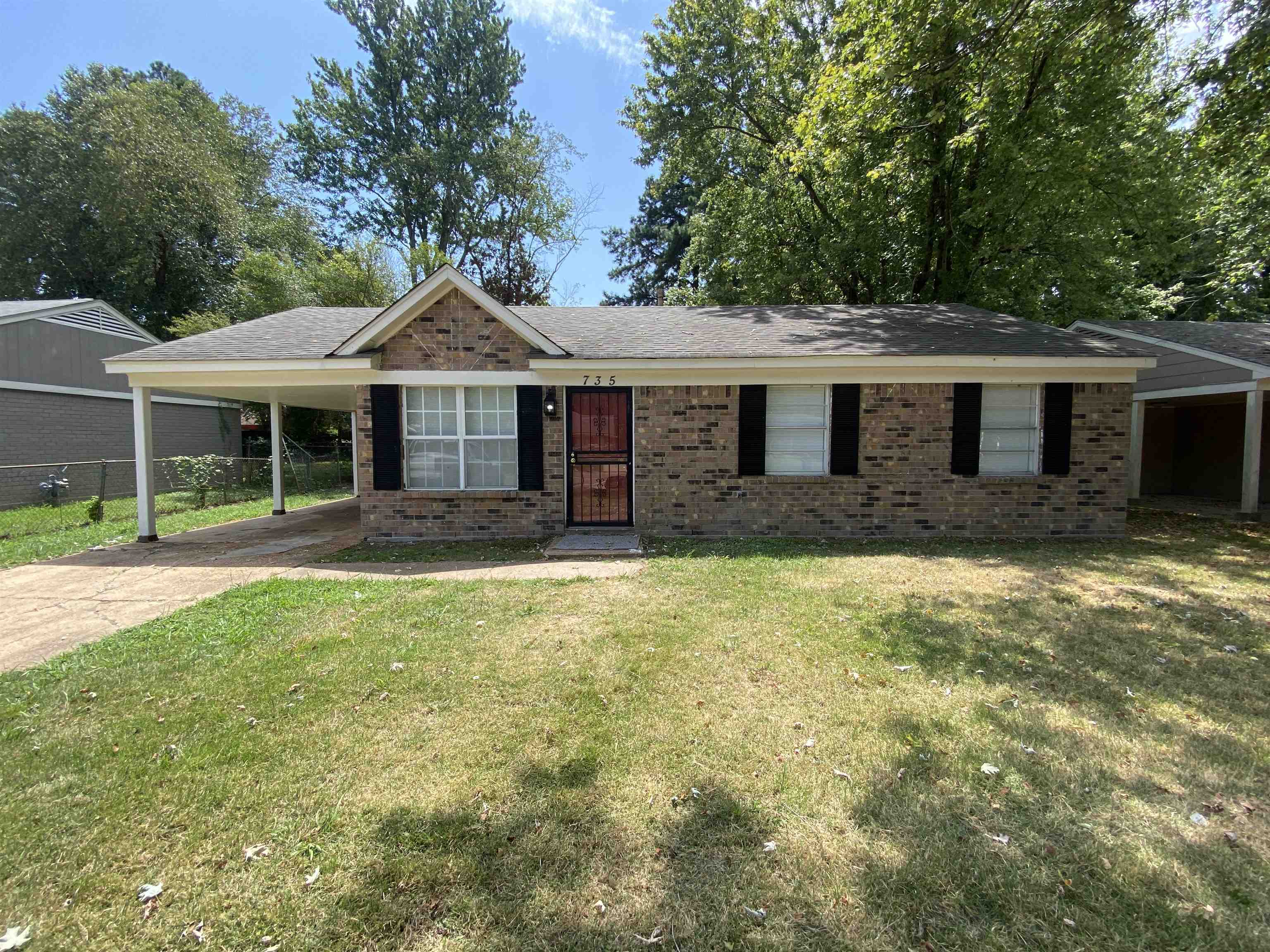 735 Northaven Dr — photo