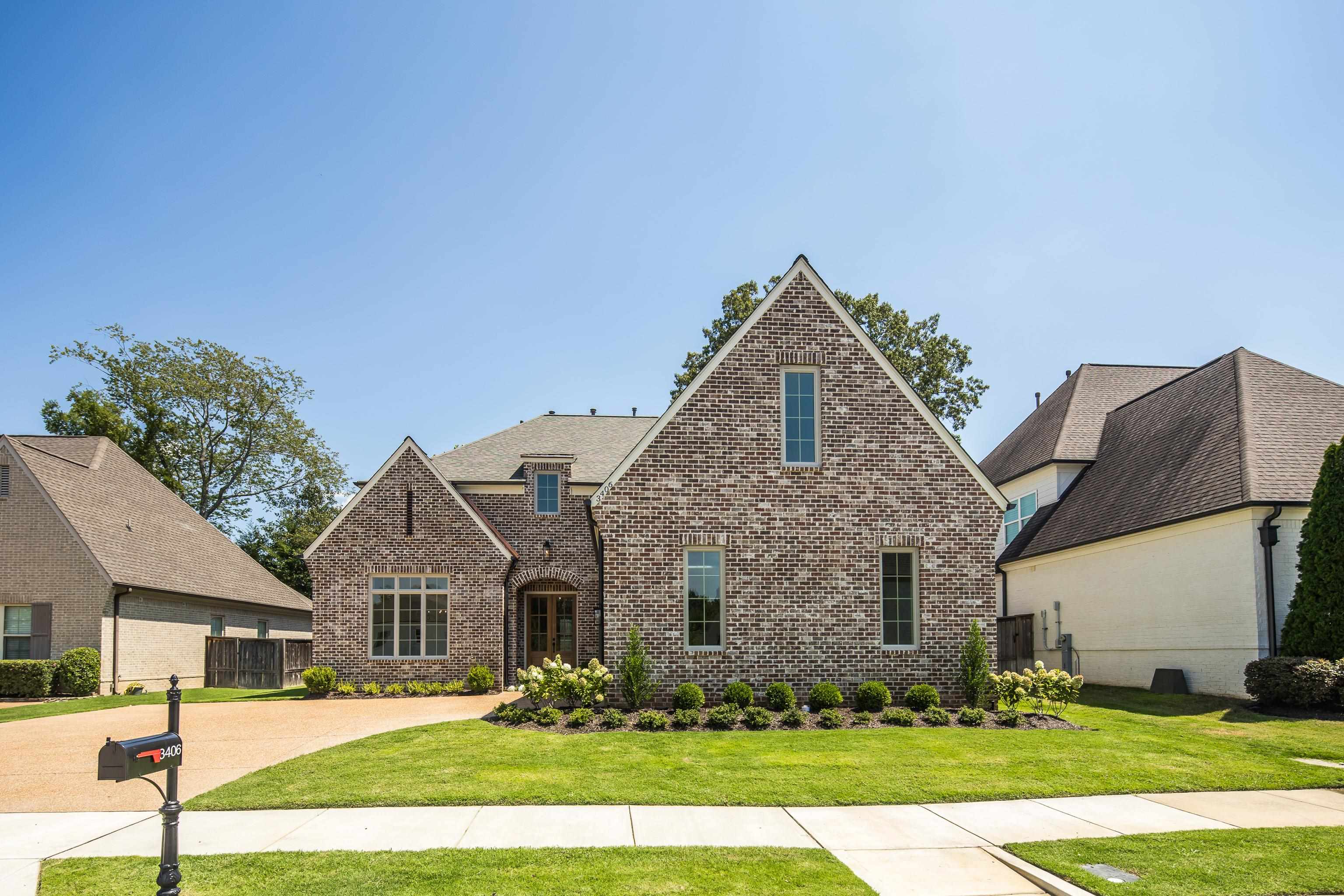 3406 Village Cross Loop — photo