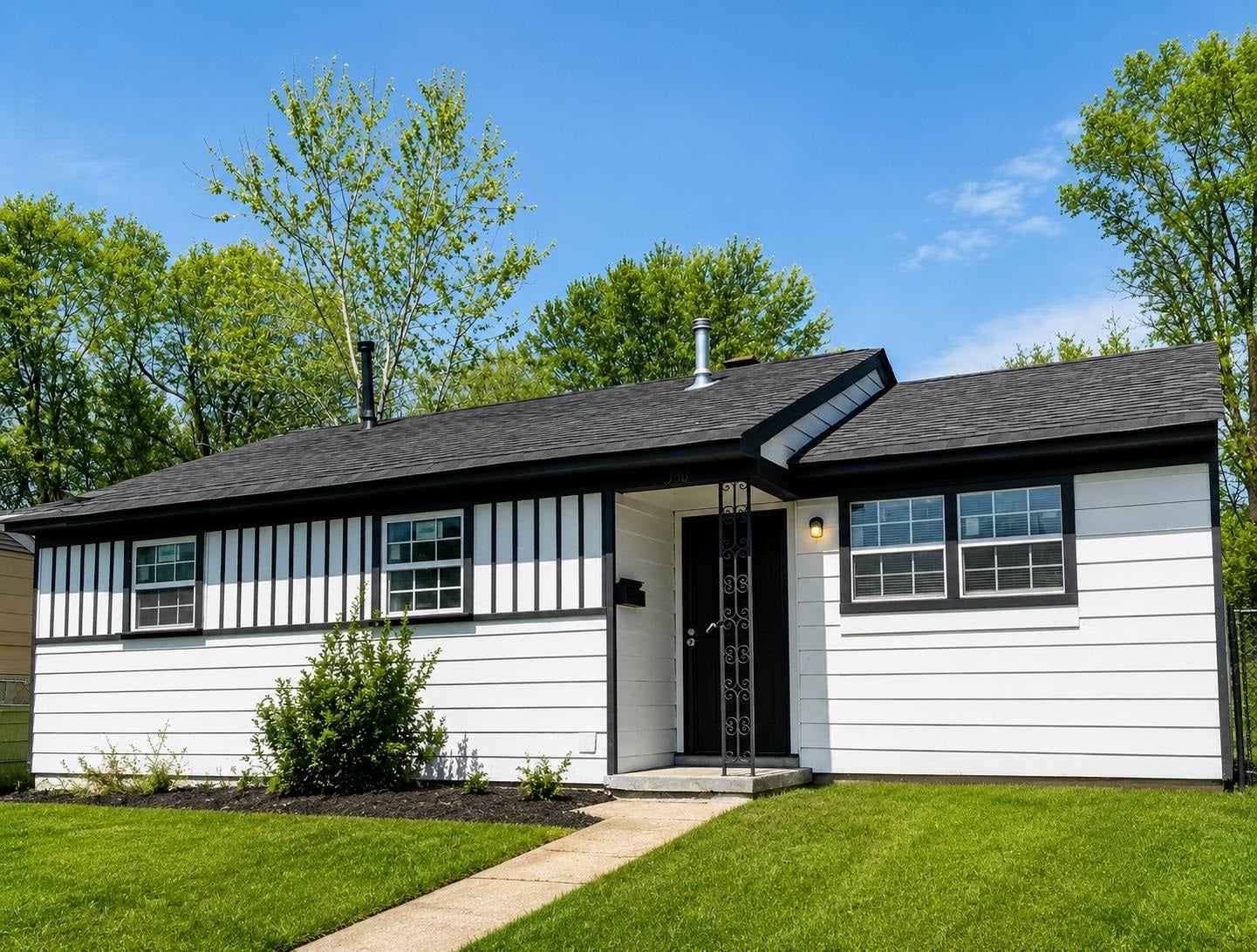 380 Elder Rd — photo