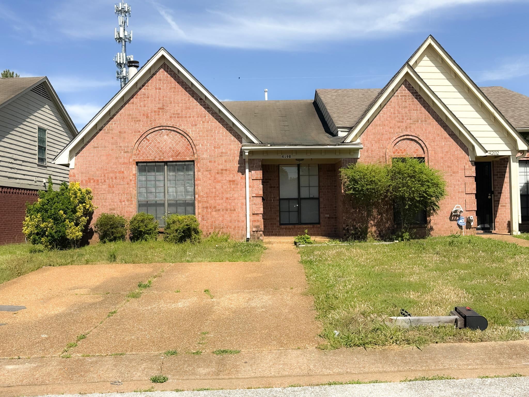 4198 Meadow Valley Dr — photo