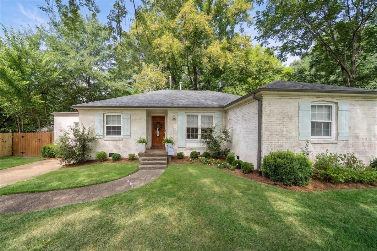537 Leonora Dr — photo