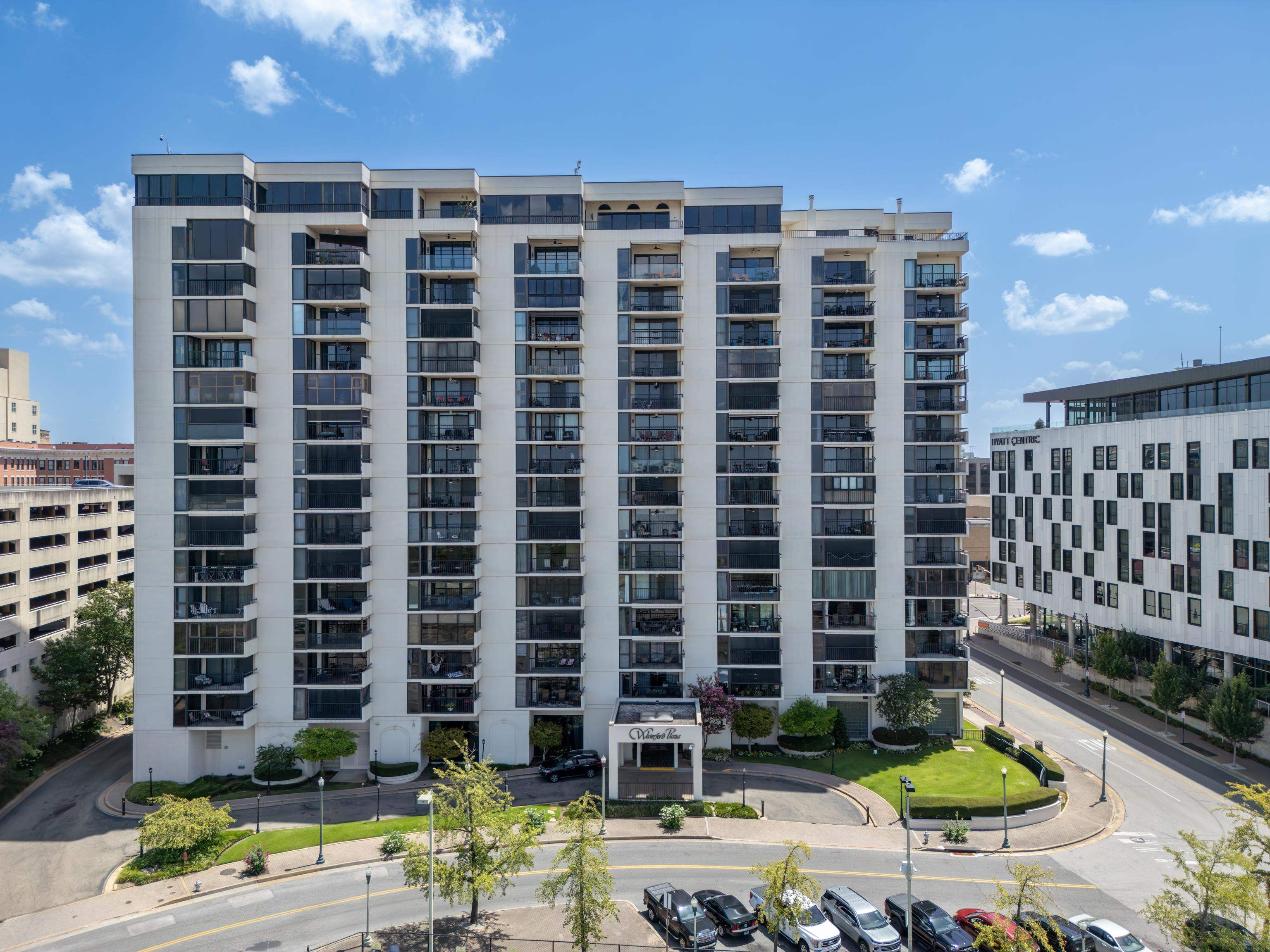 200 Wagner Pl 805 — photo