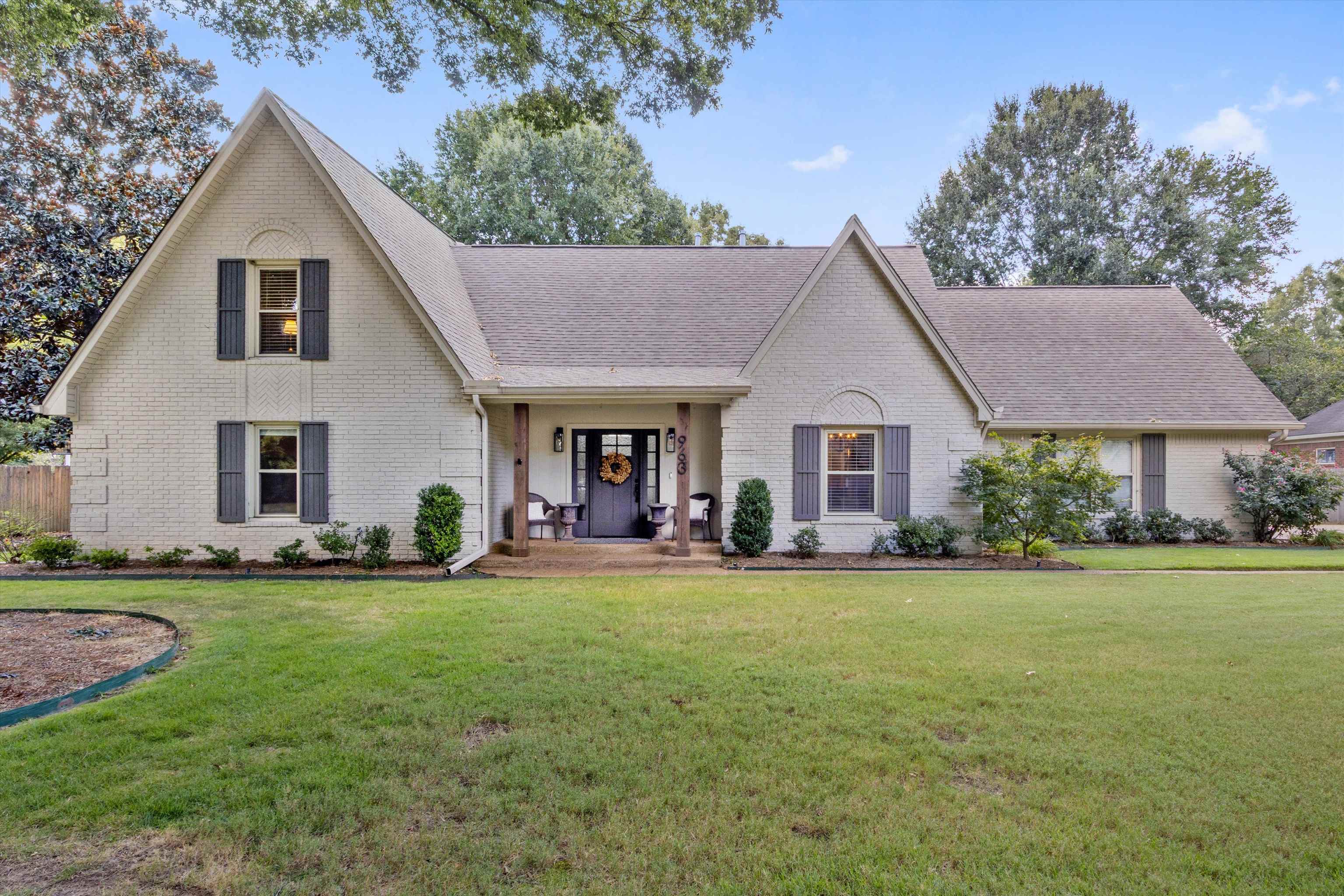 963 Autumn Oaks Cir — photo