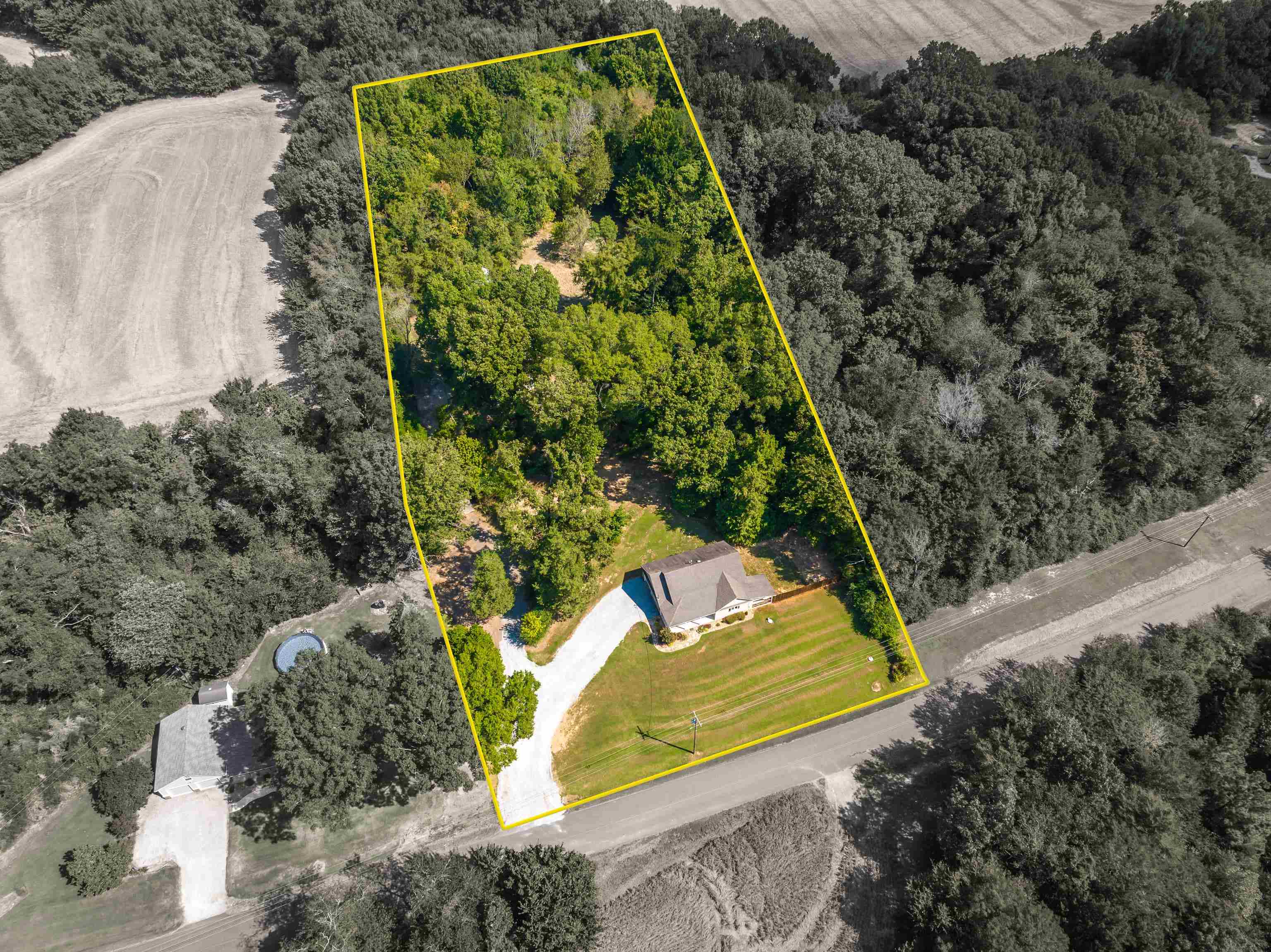 2350 Feathers Chapel Dr — photo