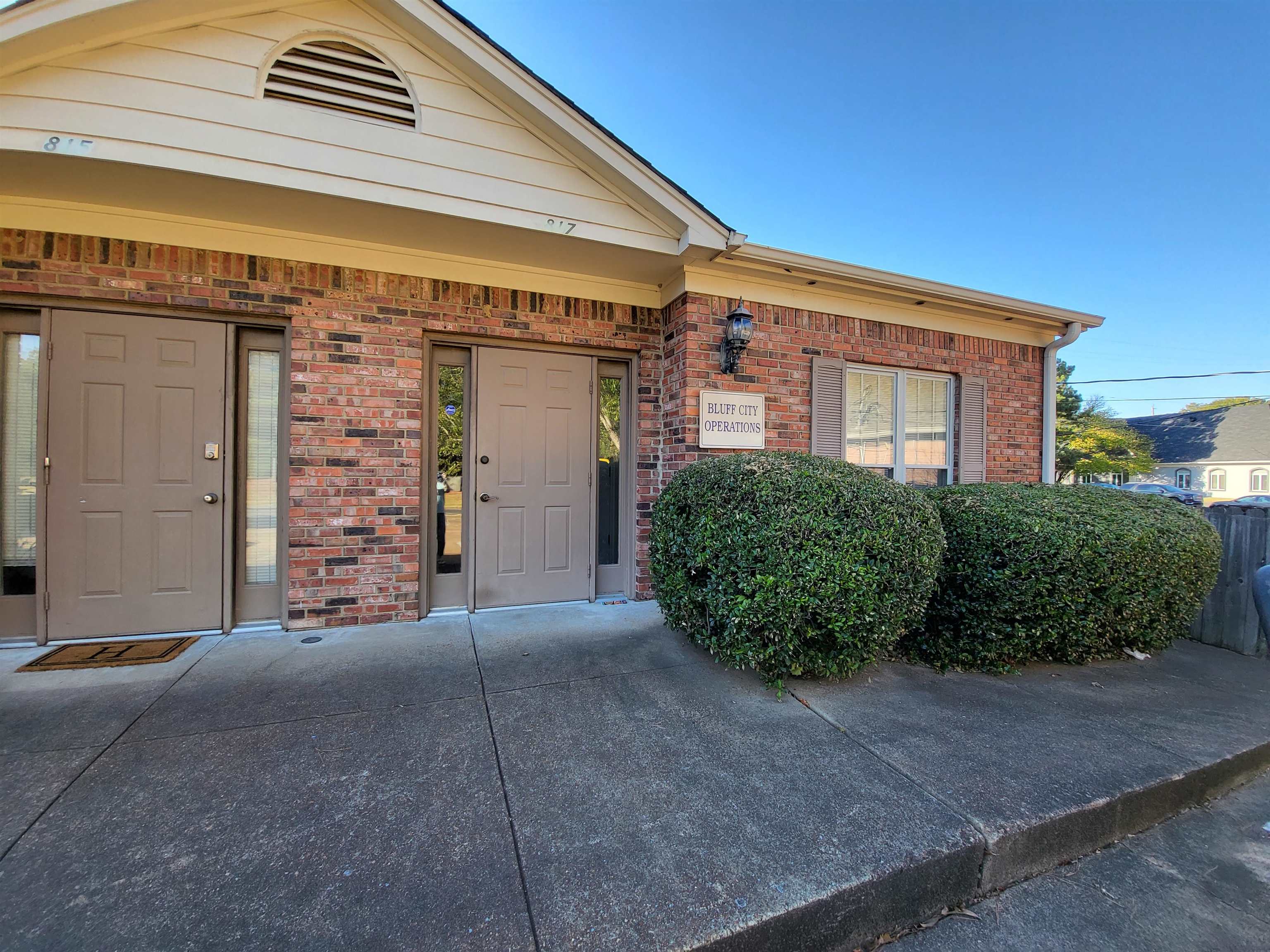 811 Timber Creek Dr Suite 815 — photo