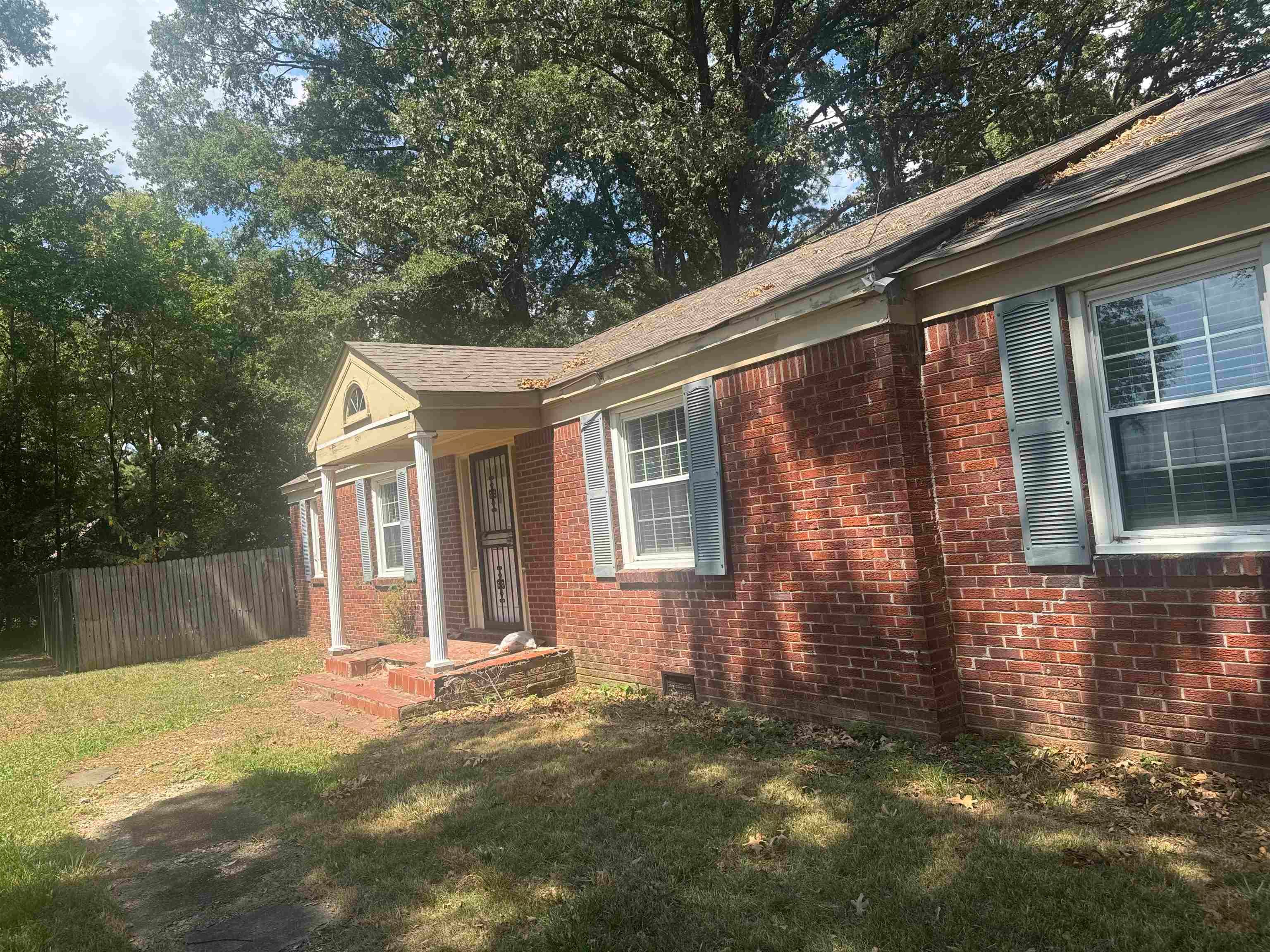 7894 State Line Rd — photo