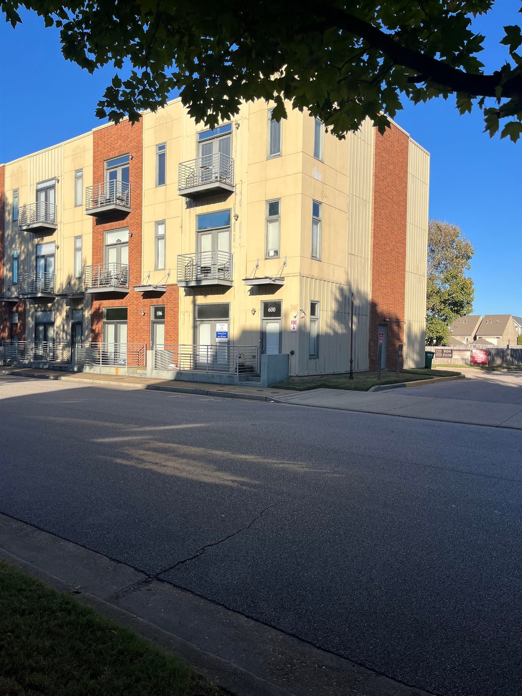 600 Tennessee St 108 — photo