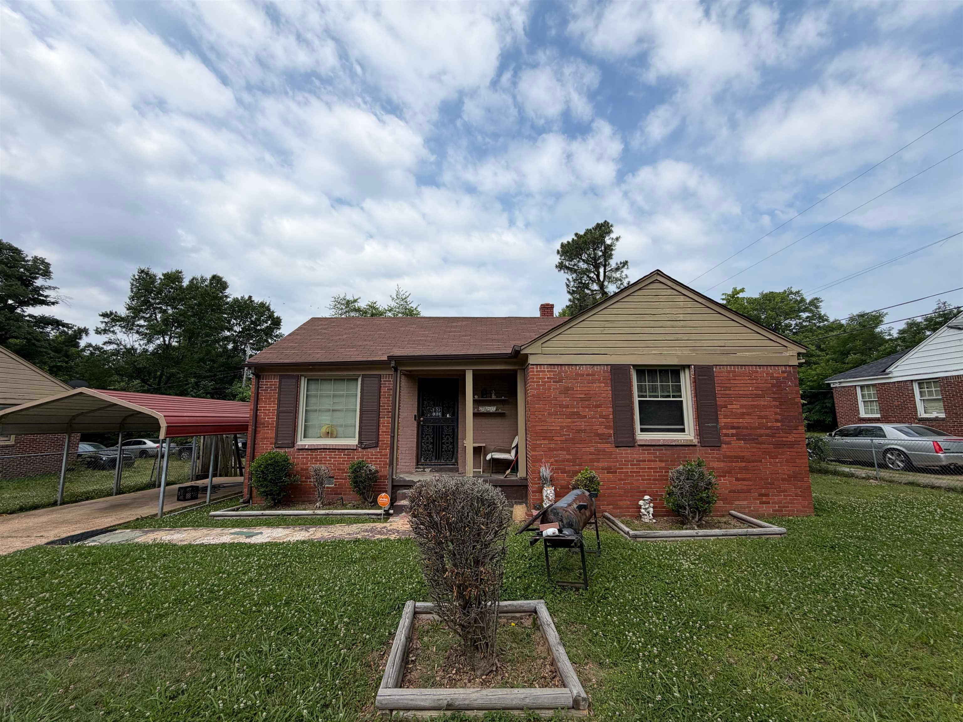 3101 St Charles Dr — photo