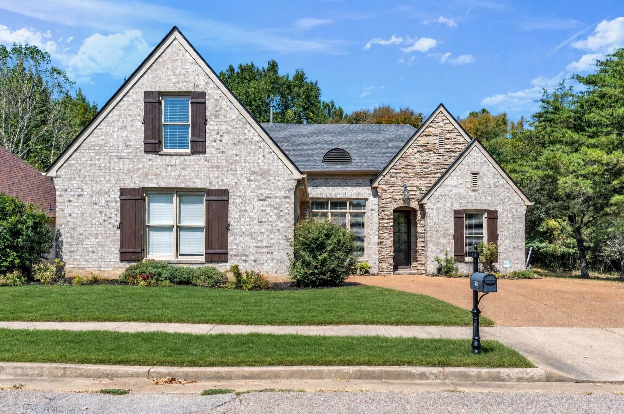 8782 Brunswick Forest Dr — photo